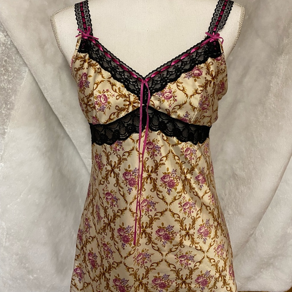 Eblin Lingerie- Large